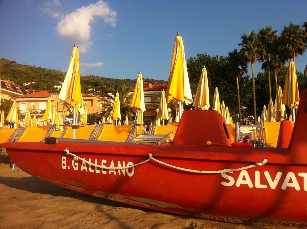 Hotel Galleano Laigueglia Exterior photo